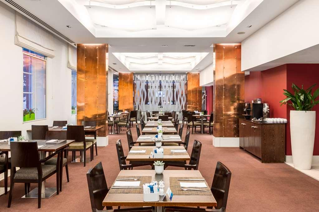 Nh London Kensington Hotel Ресторант снимка